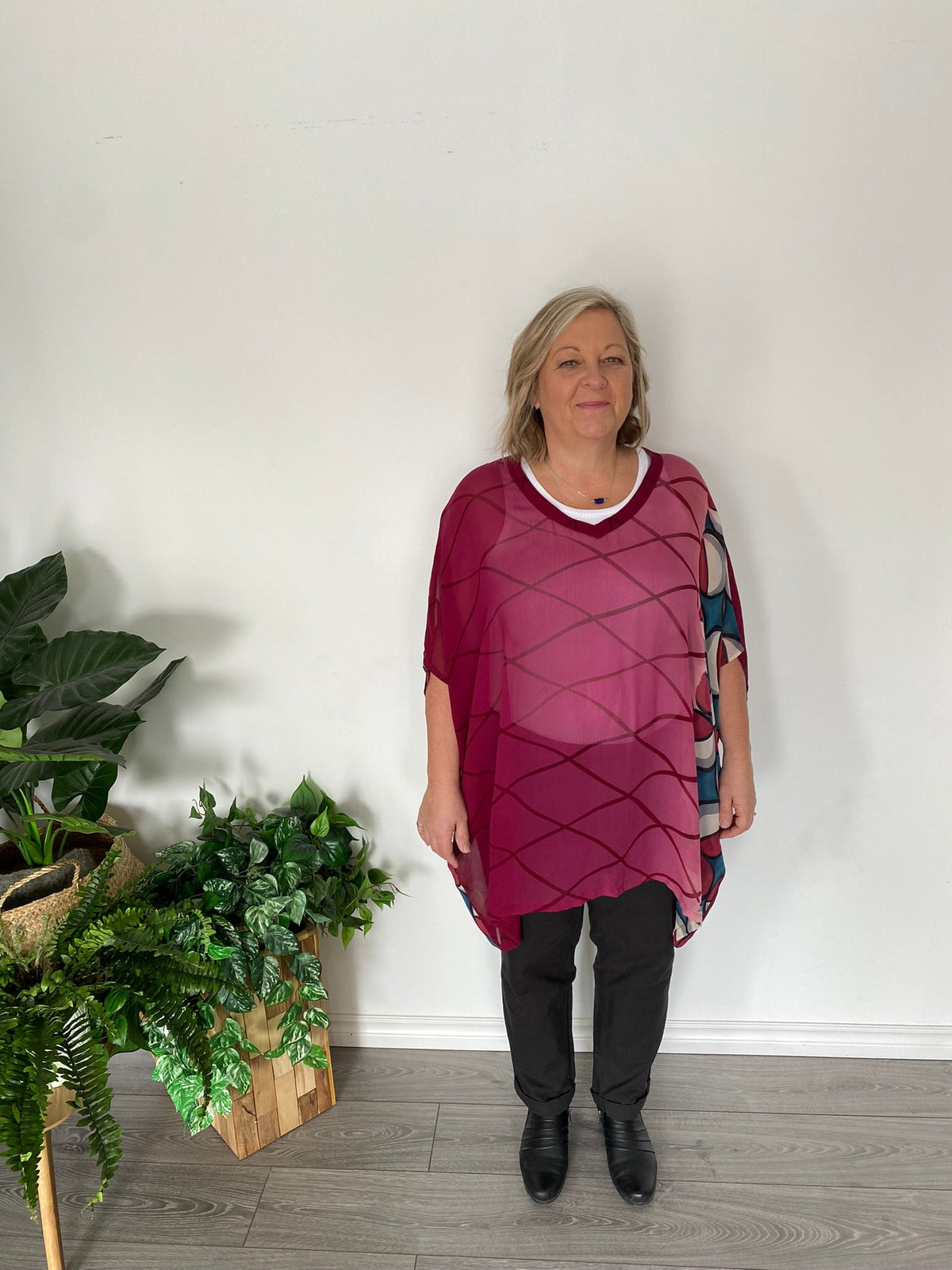 Luxe Pure Silk Short Kaftan - Metanoia Boutique - Sari Knot Sari