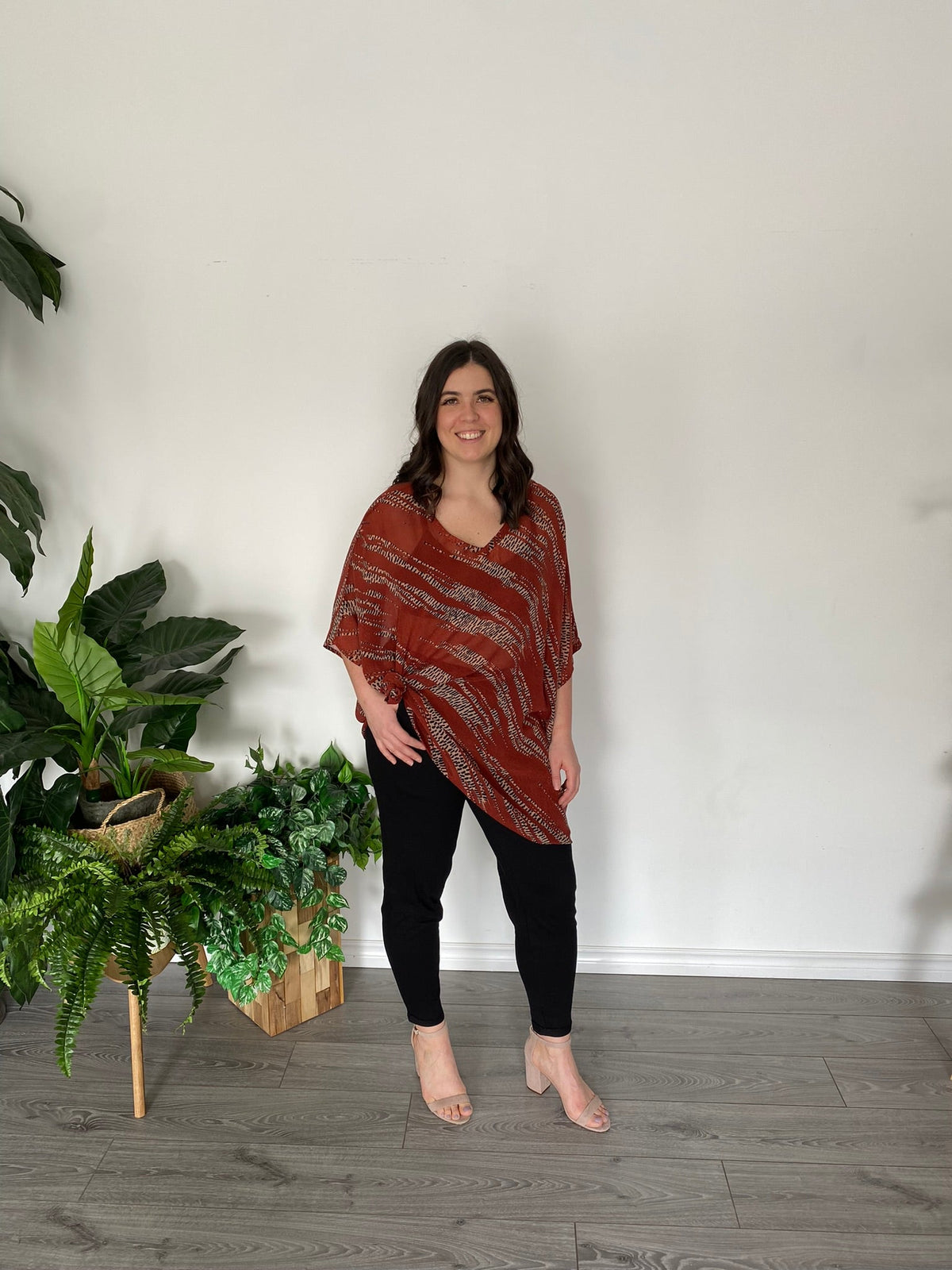 Luxe Pure Silk Short Kaftan - Metanoia Boutique - Sari Knot Sari